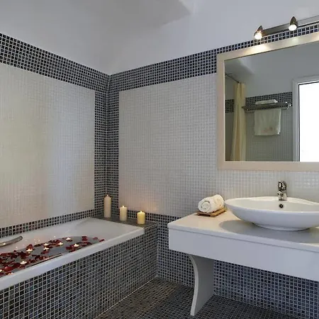 Damianos Mykonos Hotel 3*