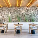 Damianos Mykonos Hotell 3*