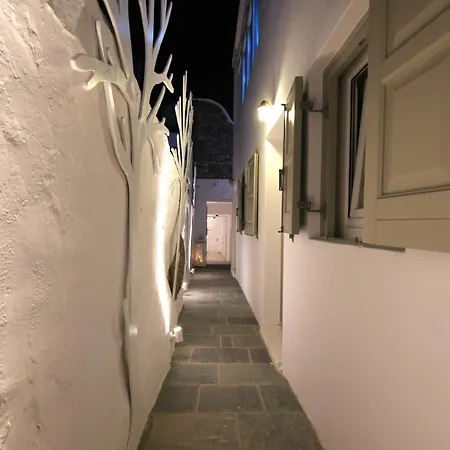 Damianos Mykonos 3*